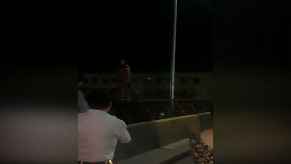 Женщину от суицида спасли полицейские Шымкента (видео)