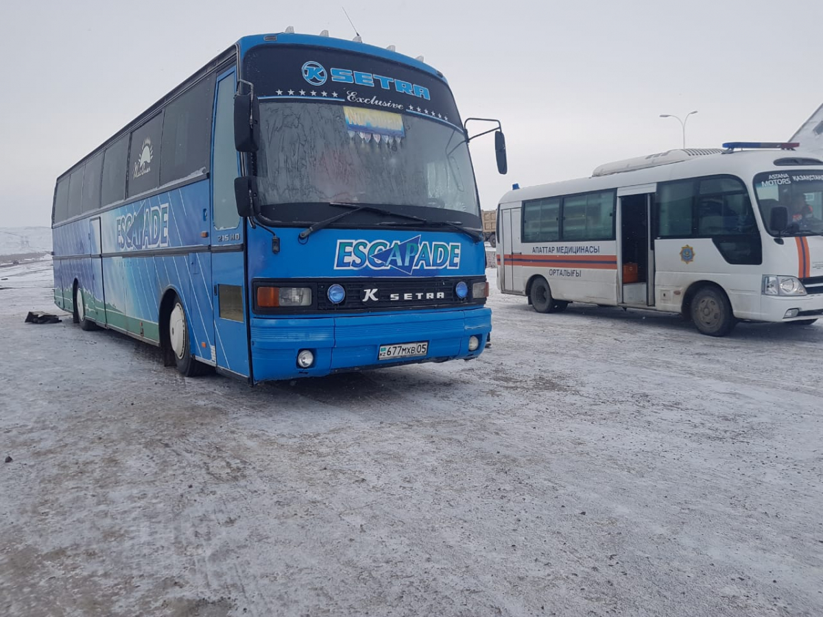 Фото автобуса изнутри с пассажирами