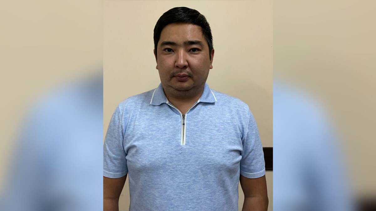 Год находившегося в розыске мошенника задержали в Алматы