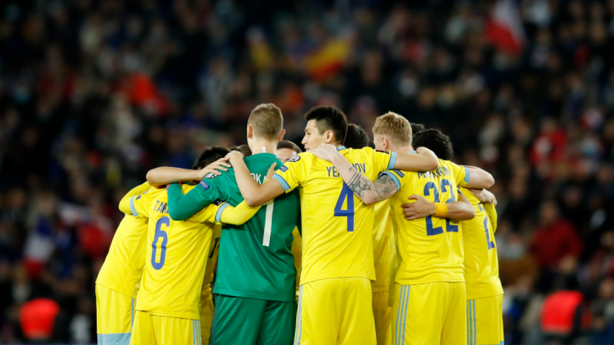Сборная Казахстана по футболу одержала победу после исторического разгрома