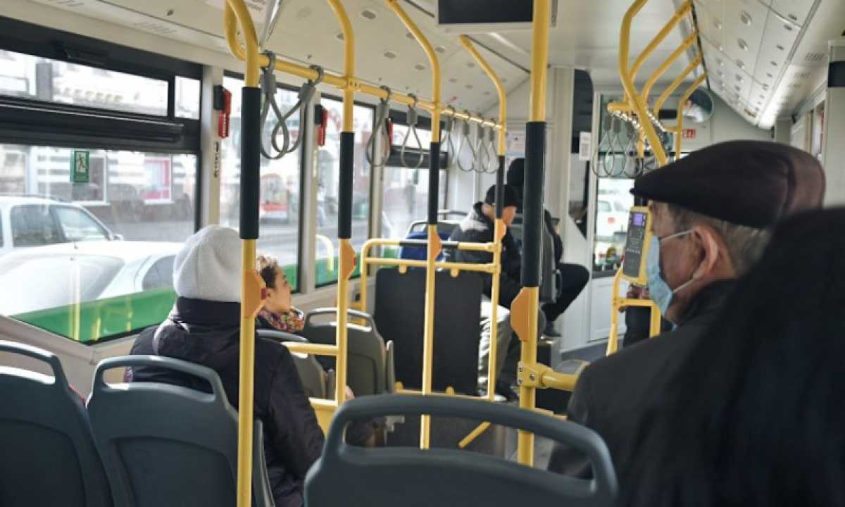 Власти Алматы хотят повысить стоимость проезда в автобусах