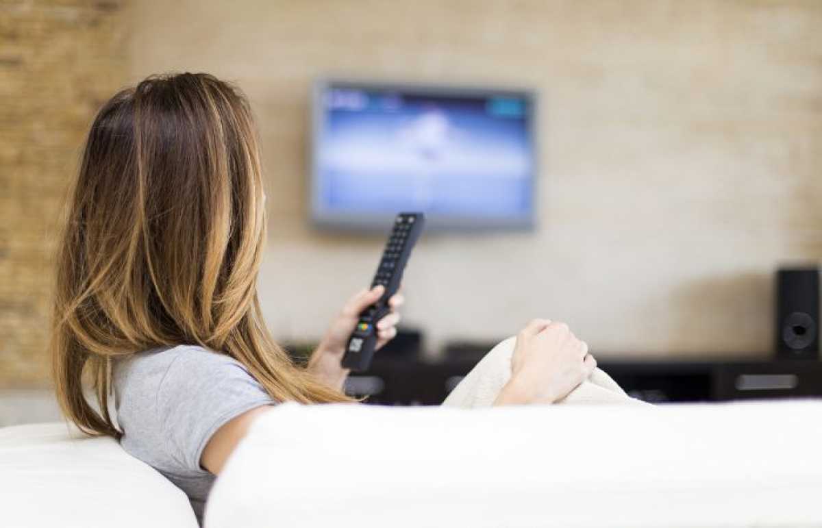 Почему смотреть сериалы онлайн удобно и выгодно