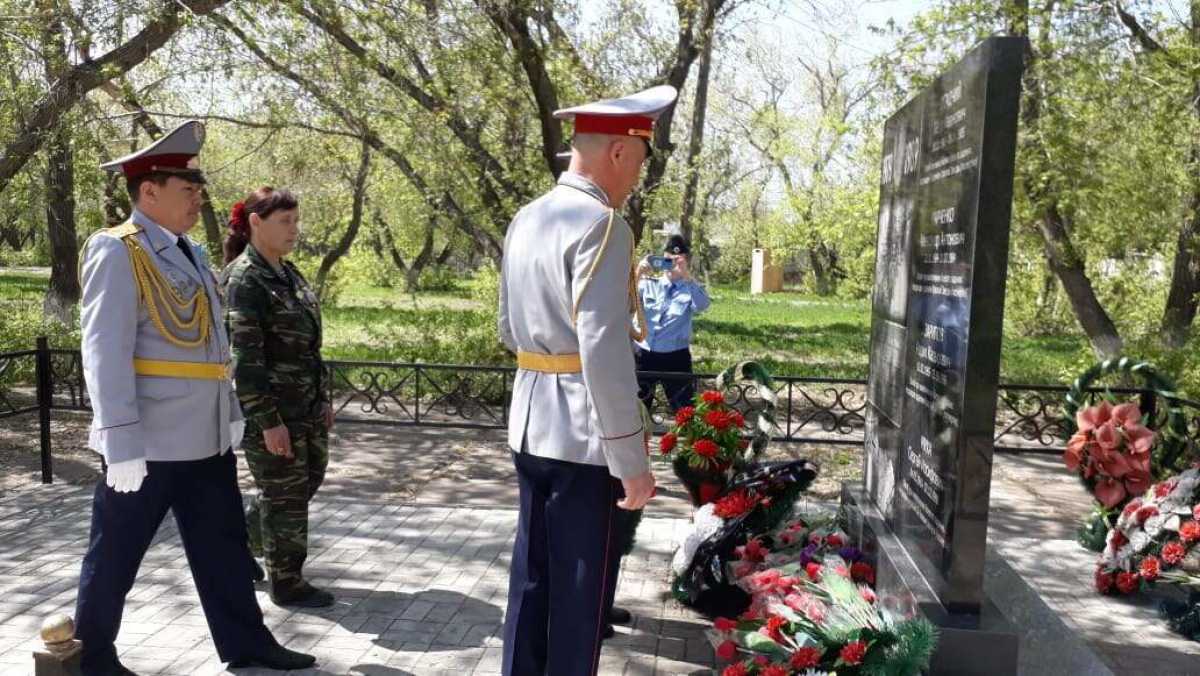 Торжественным маршем прошли военнослужащие и сотрудники УИС Акмолинской области