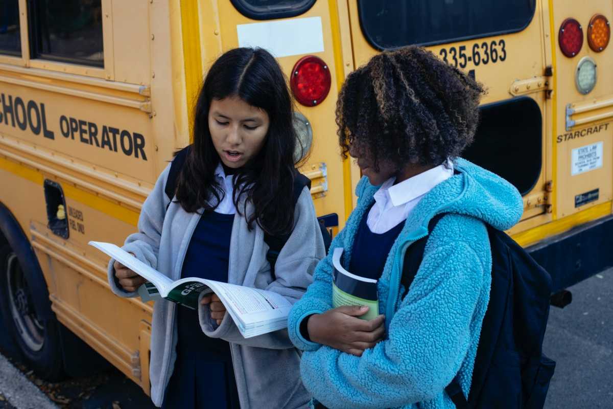 515 новыми автобусами пополнится автопарк сельских школ в 2022 году