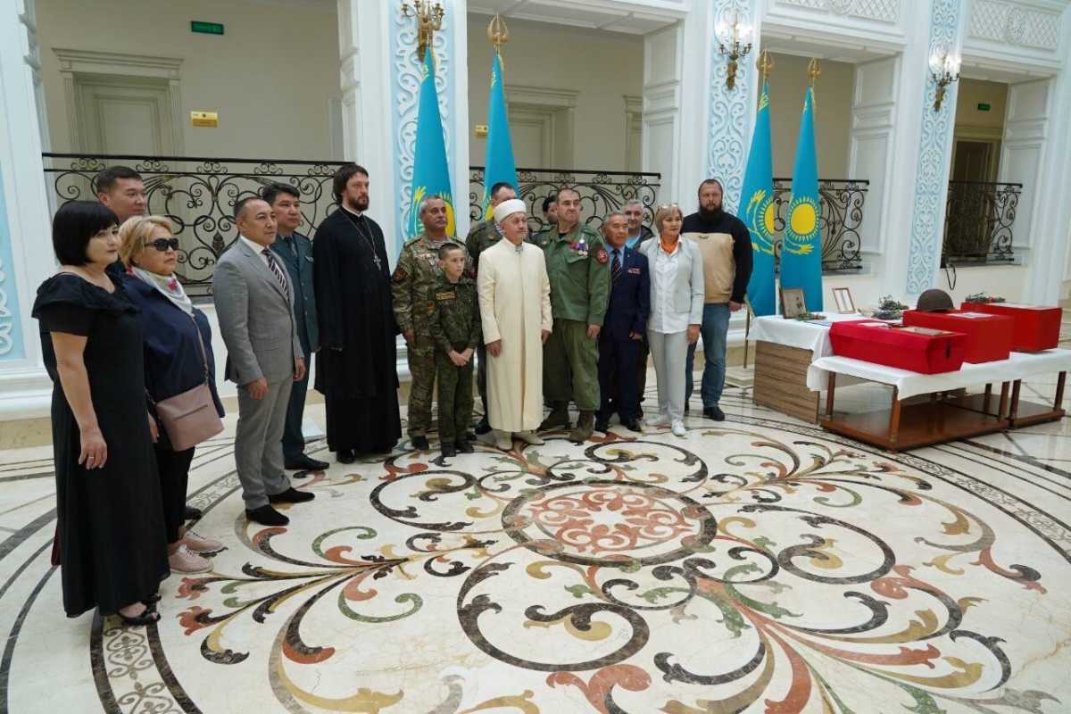 Останки солдат-казахстанцев времён ВОВ перезахоронят на родине