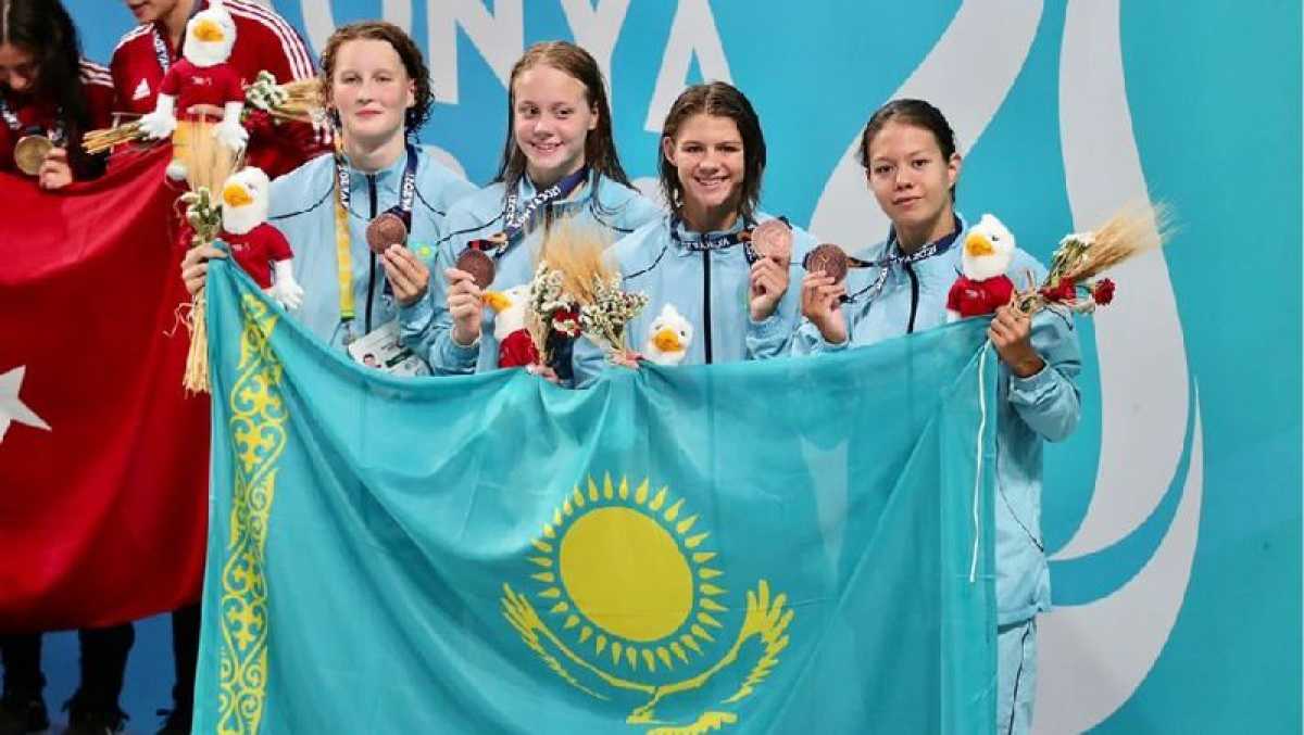 Три бронзовые медали Исламиады завоевали пловчихи из Казахстана