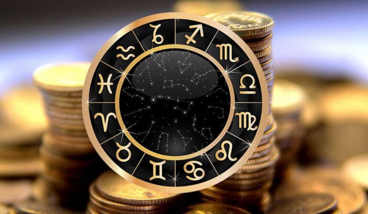 Астрологи назвали знаки зодиака, которым октябрь 2022-го подарить финансовую удачу