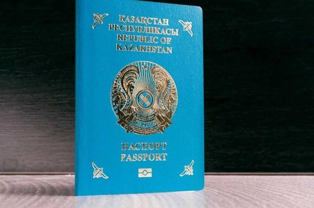 Наш бирюзовый паспорт узнаваем и уважаем во всем мире - Президент Казахстана