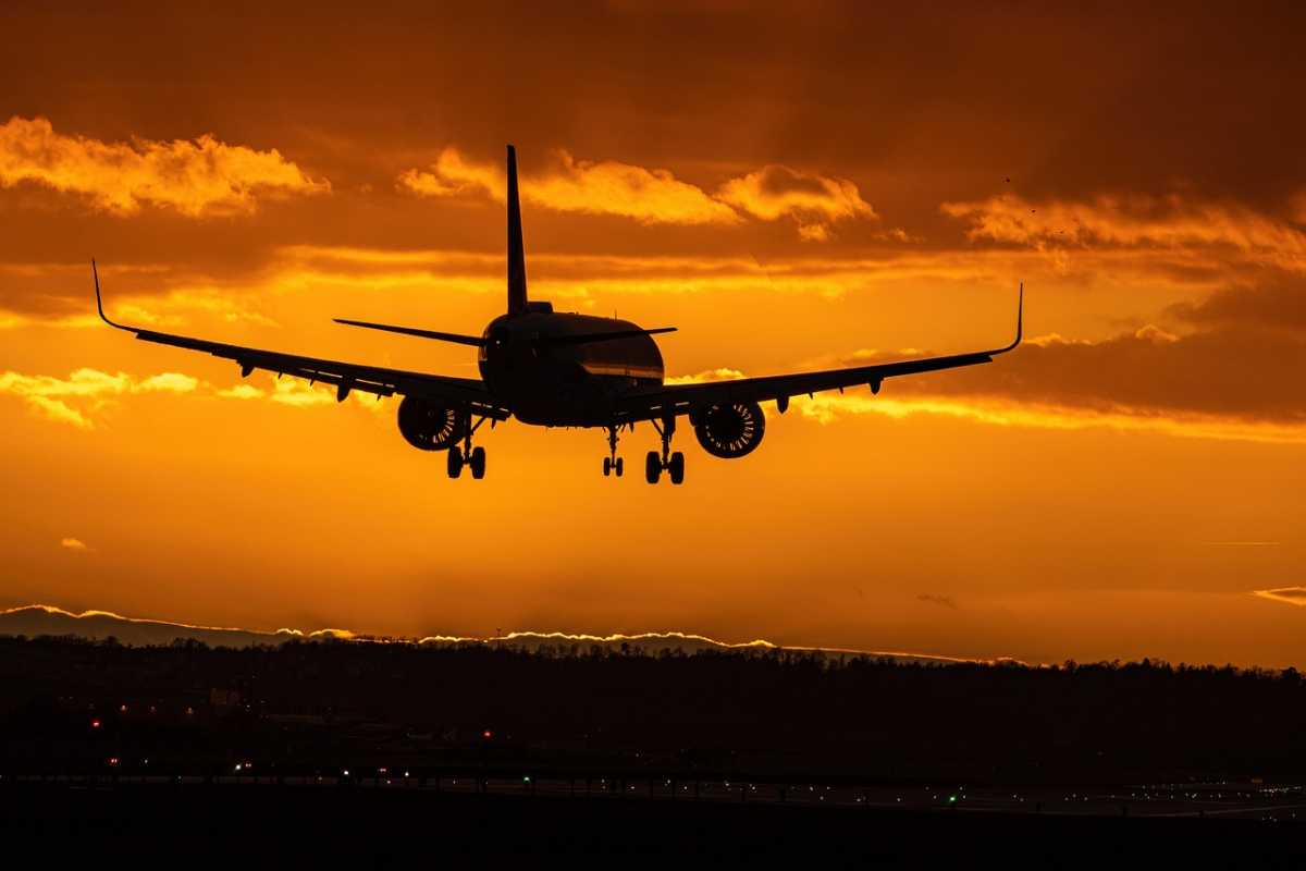 В Казахстане услуги пассажирских авиаперевозок подорожали ещё на 16%