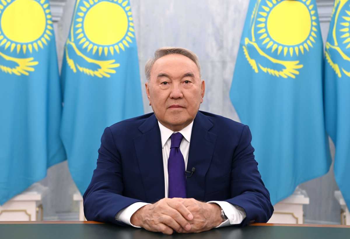 Нурсултан Назарбаев перенёс операцию на сердце