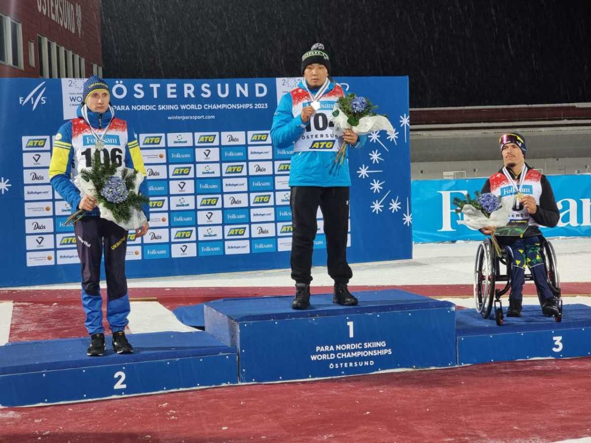 Ербол Хамитов стал чемпионом мира по пара лыжам гонкам