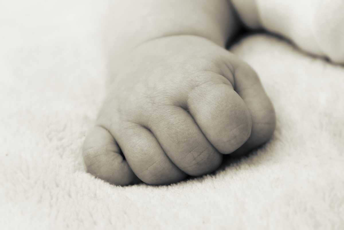 Тело новорождённого ребёнка нашли в речке в Алматы