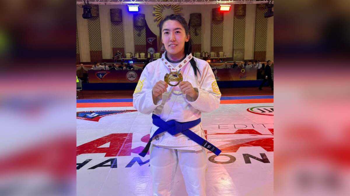 Следователь из Караганды стала чемпионкой Азии по джиу-джитсу