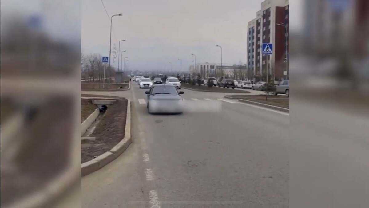 В Алматы привлекли к ответственности водителей кортежа, устроивших беспредел на дорогах