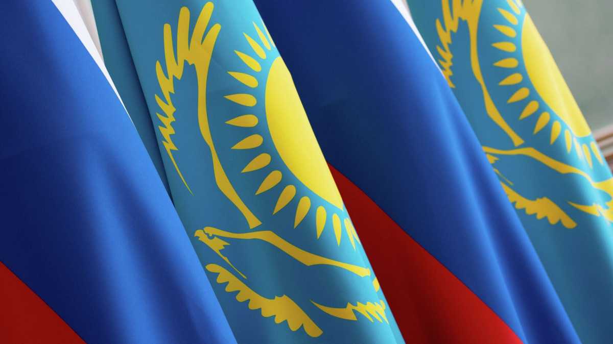 Россия безвозмездно передала Казахстану имущество в космической отрасли