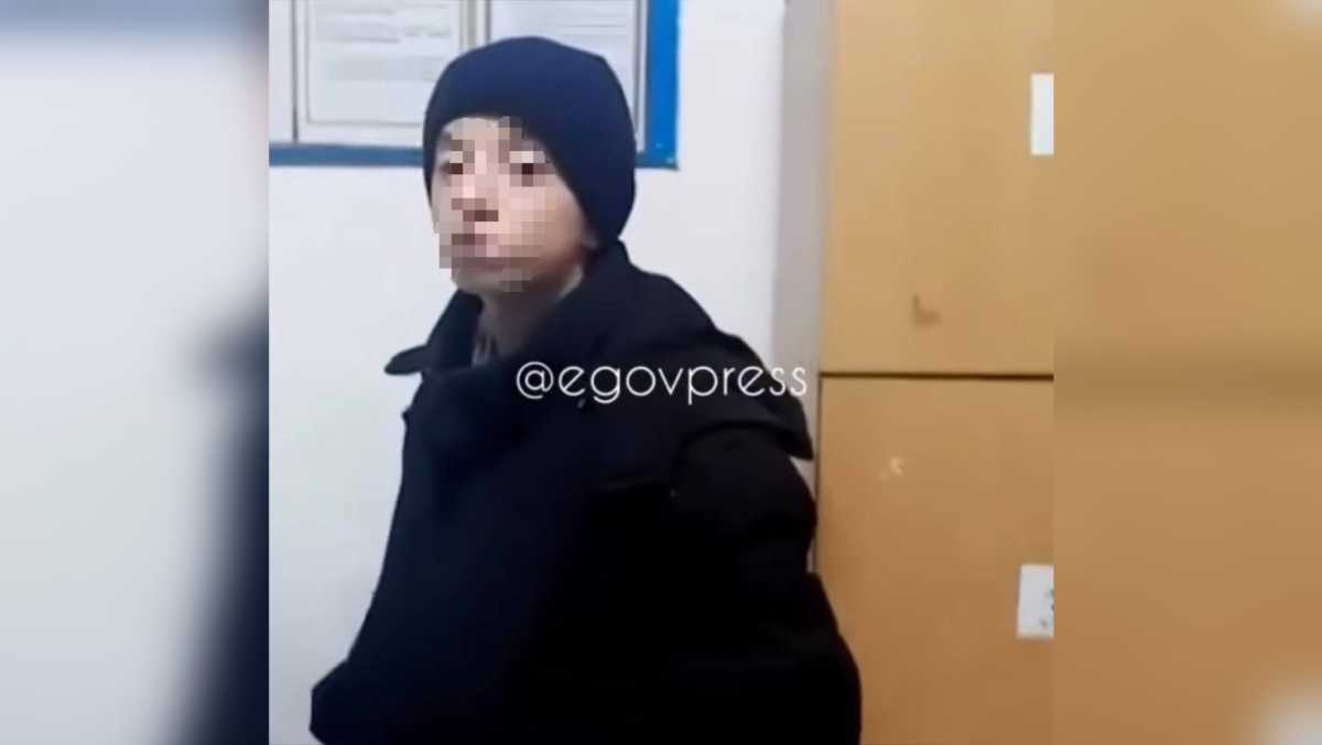 Акмолинка оставила 16-летнего сына в полиции