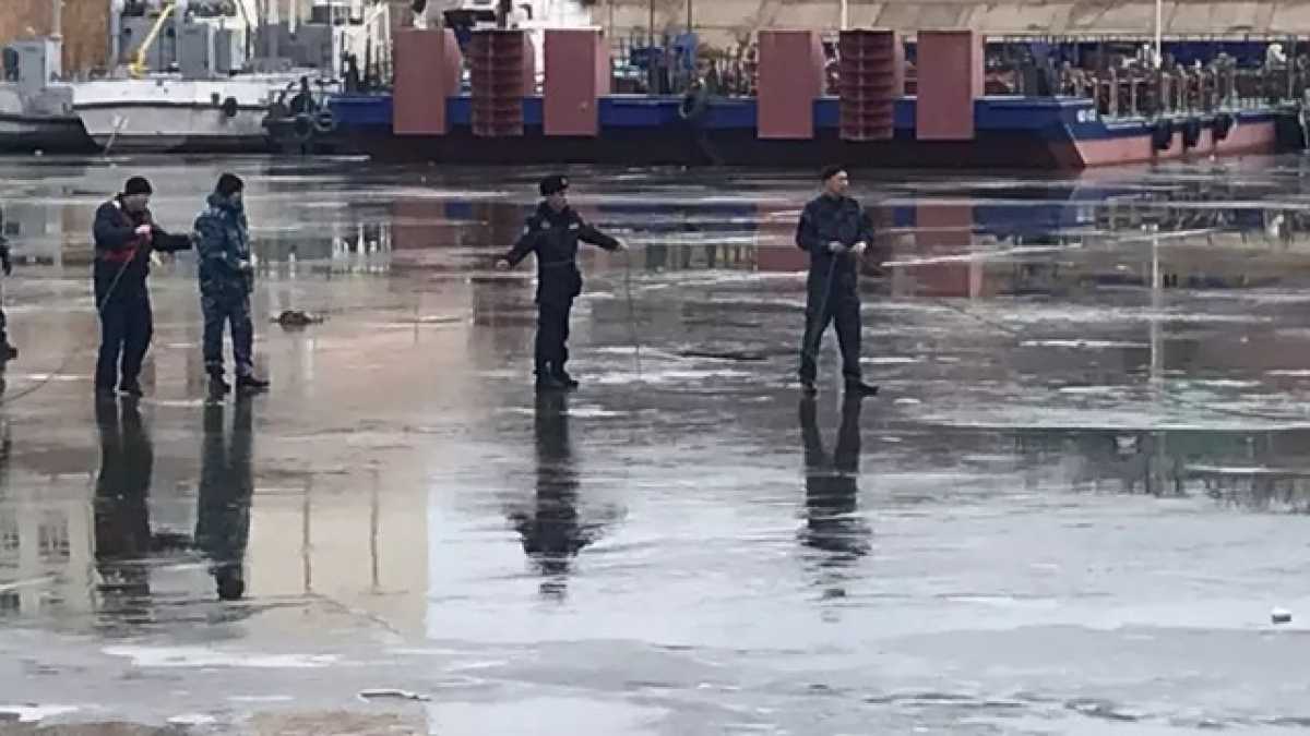 Тело провалившегося под лёд рыбака обнаружили спустя 2,5 месяца в Атырау