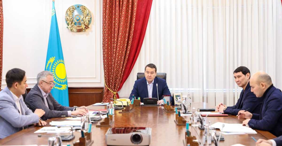 Смаилов поручил держать под контролем ситуацию с влиянием санкций на торговлю