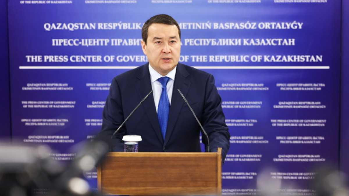 Решение непростое, но вынужденное - Смаилов о повышении цен на ГСМ