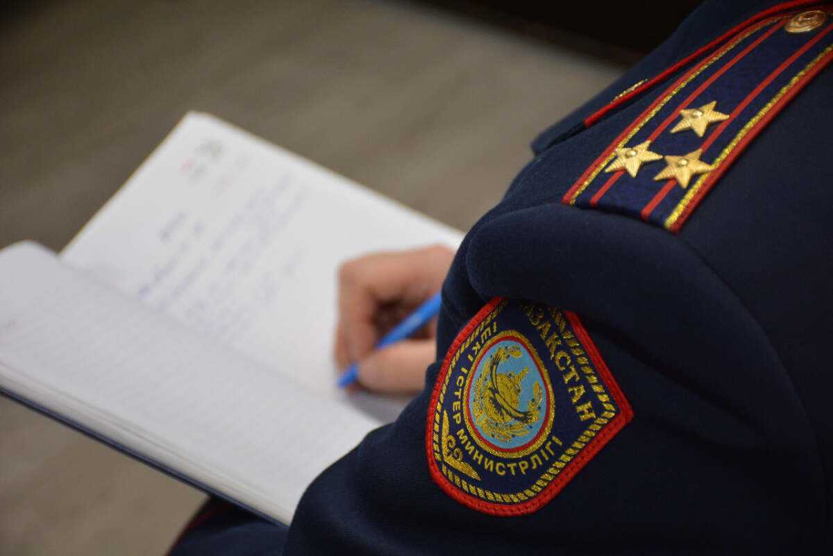 В Кызылорде замначальника полиции наказали за поведение сына