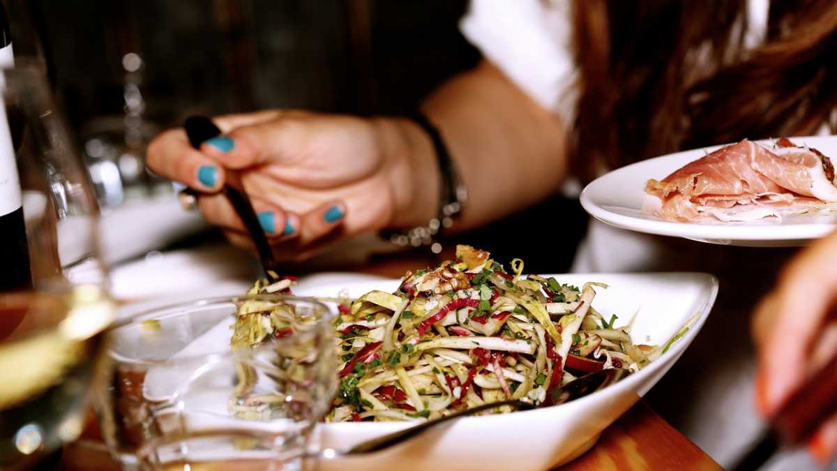 В Казахстане кафе и рестораны побили свои рекорды по росту цен на готовые блюда