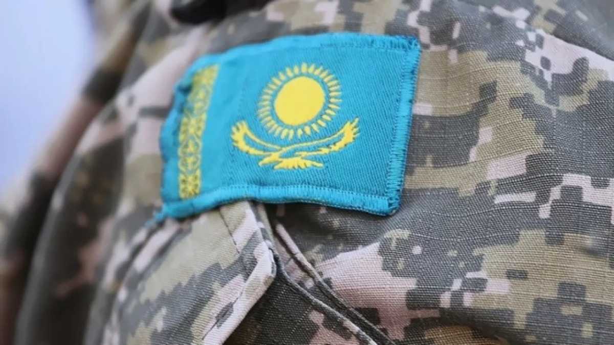 Военную форму на 88 млн тг украли и продали на барахолке Алматы