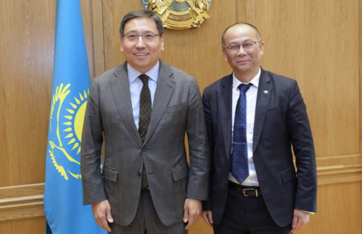 Аким Алматы встретился с главой «Китайской корпорации Синьсин»