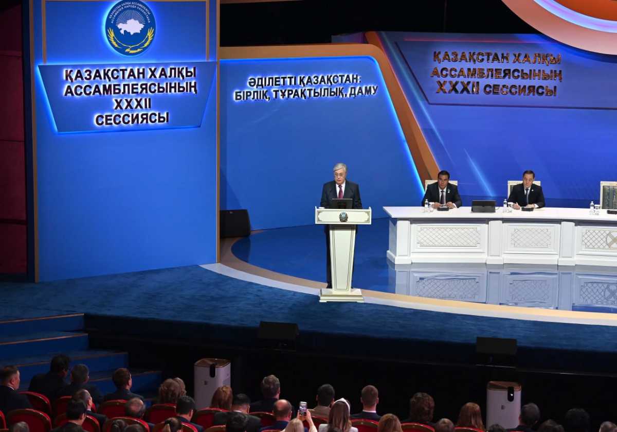 Все конфликты и войны в мире происходят от национального высокомерия - Президент Казахстана