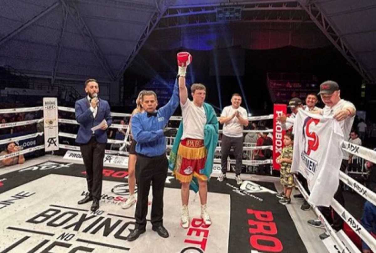 Евгений Павлов нокаутировал мексиканца в первом раунде