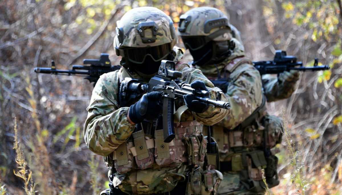 В Казахстане на 30% увеличится зарплата военных