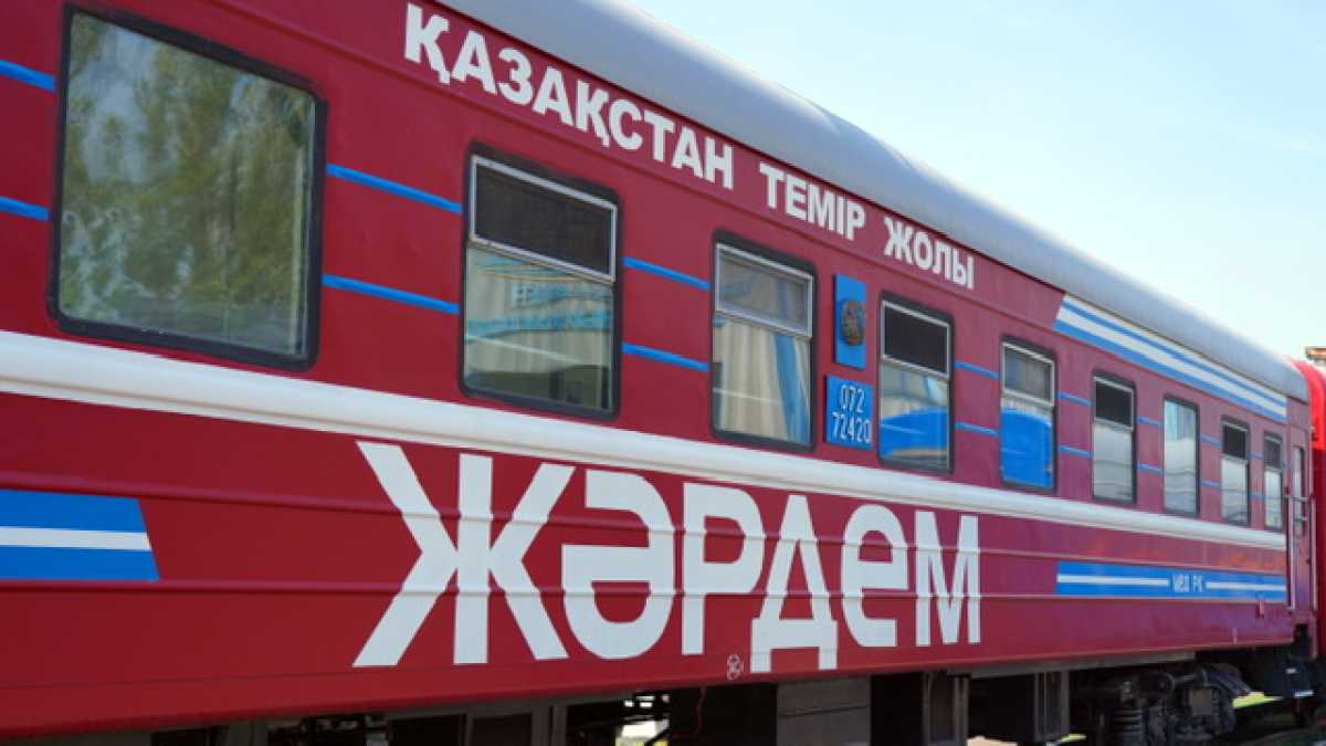 Как специалисты поезда «Саламатты Казахстан» в Алматинской области помогают сельчанам