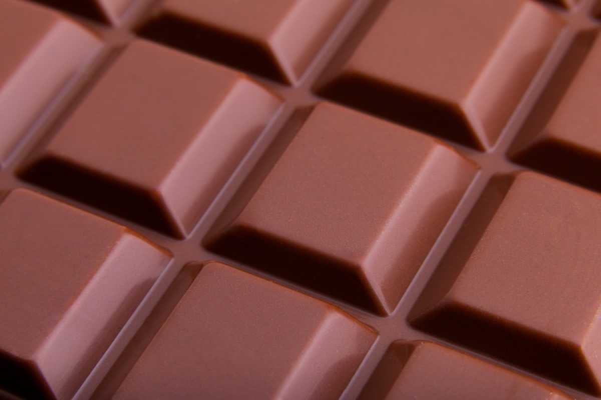 В Астане вор-сладкоежка похитил из супермаркета 25 коробок шоколада «Merci»