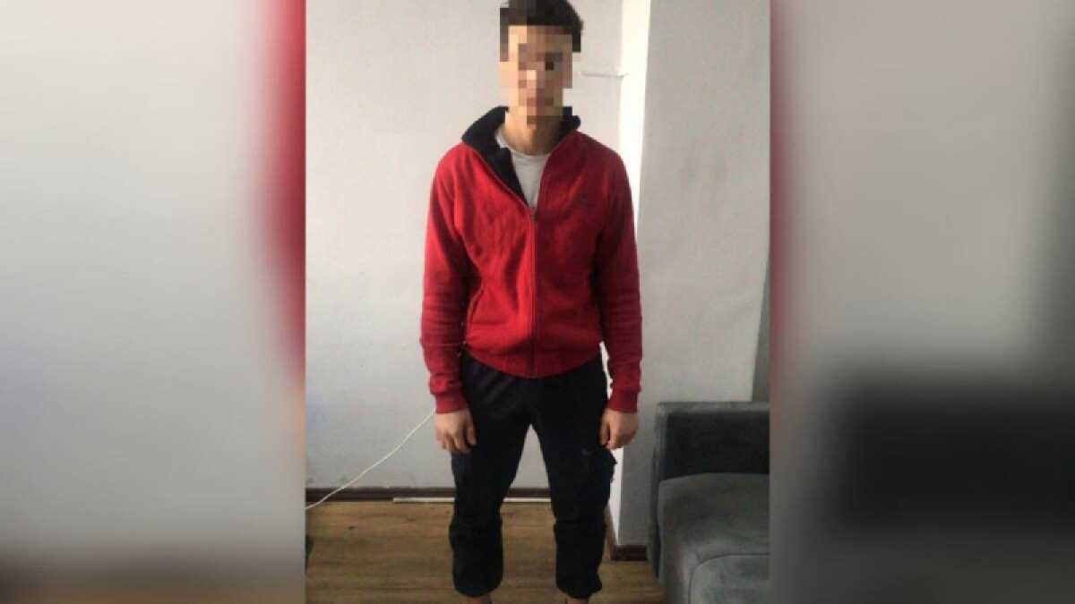 Алматинцам за деньги обещали помочь поступить в вузы и на военную кафедру