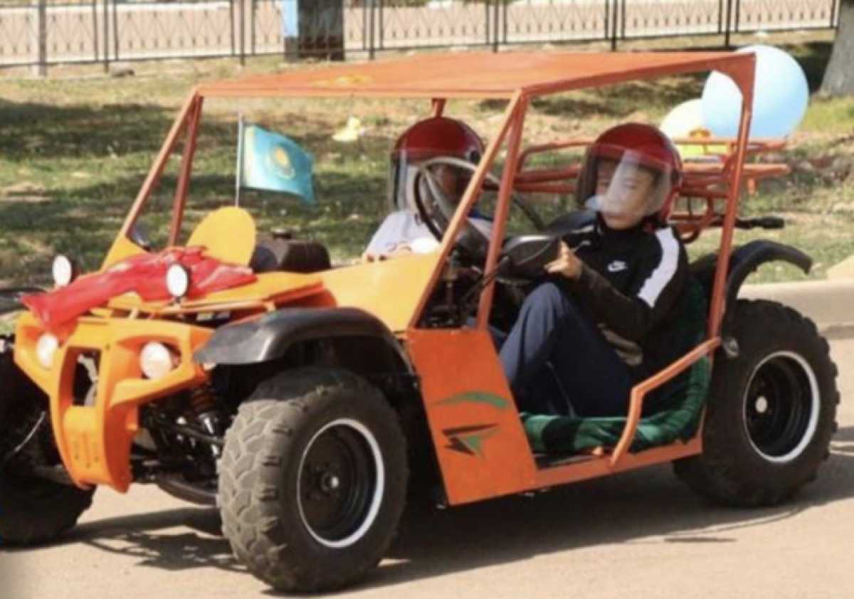 Автомобиль «Багги» построить учитель и школьники в Улытауской области