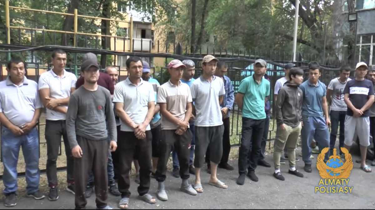 40 гастарбайтеров в Алматы выдворены за пределы Казахстана