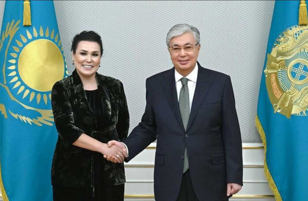 Глава государства принял заслуженную артистку Казахстана Майру Мухамедкызы
