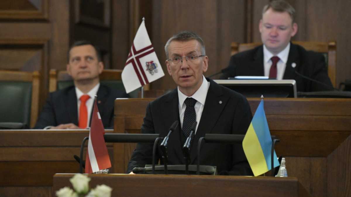 Первый президент-гей: Эдгар Ринкевич вступил в должность главы Латвии