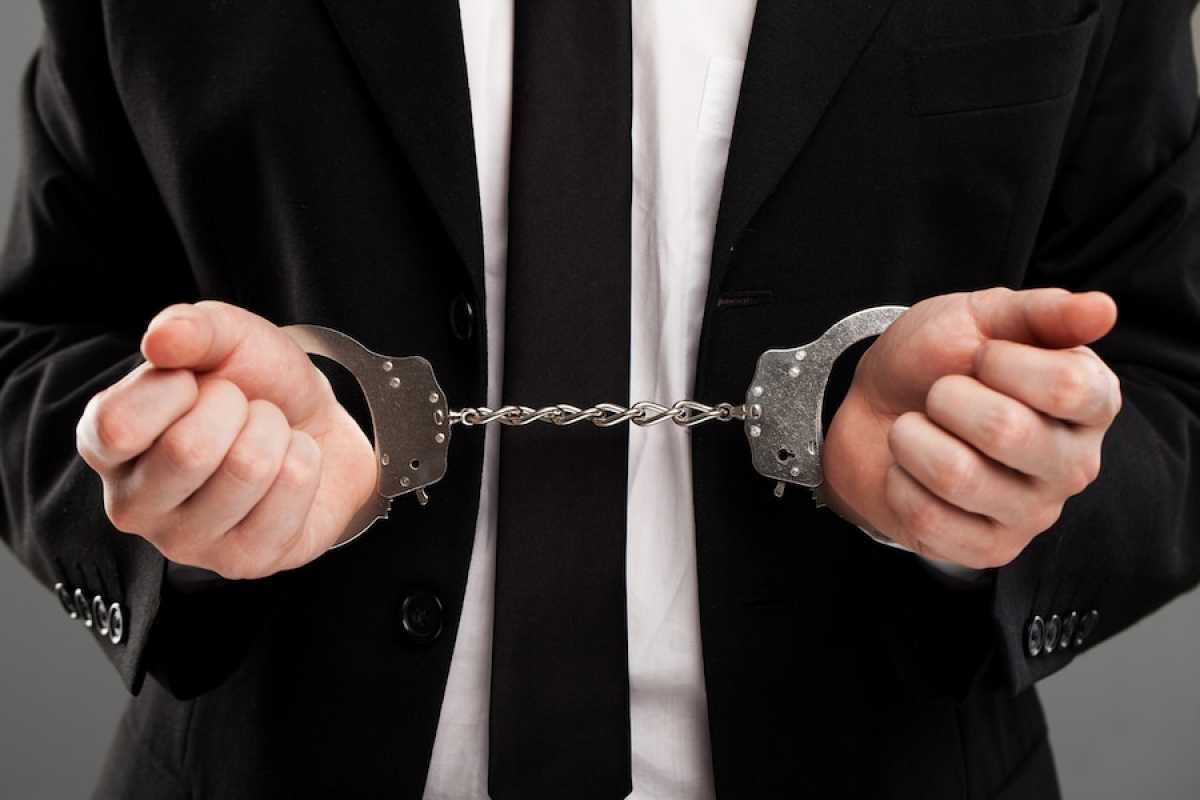 В Жетысуской области задержали 15 чиновников по подозрению в хищении