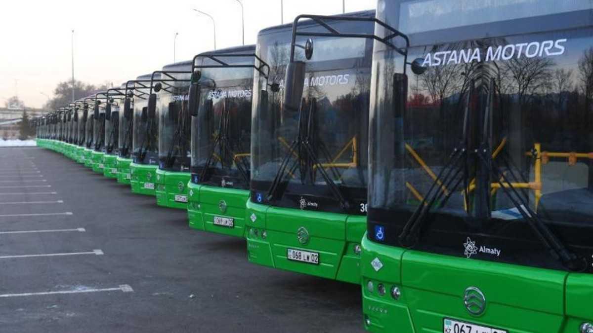 Еще два автобусных маршрута изменят движение в столице