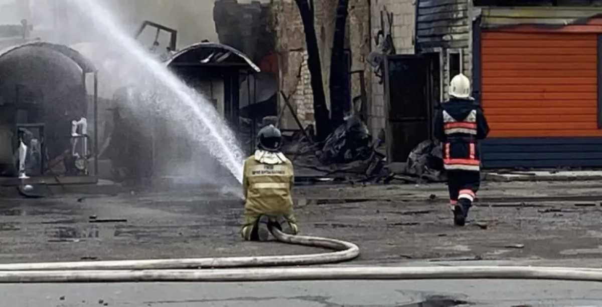 17-летний парень погиб при пожаре на АЗС в Экибастузе
