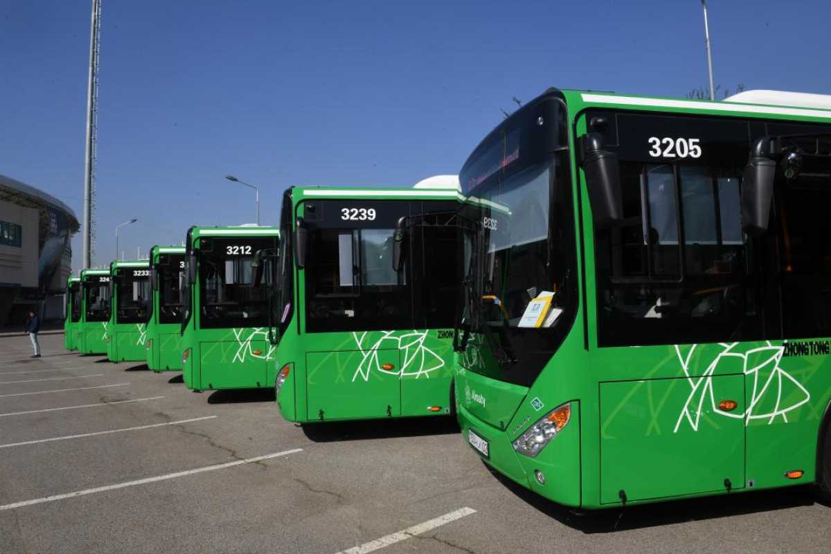 100 новых автобусов запустят в Алматы до начала учебного года