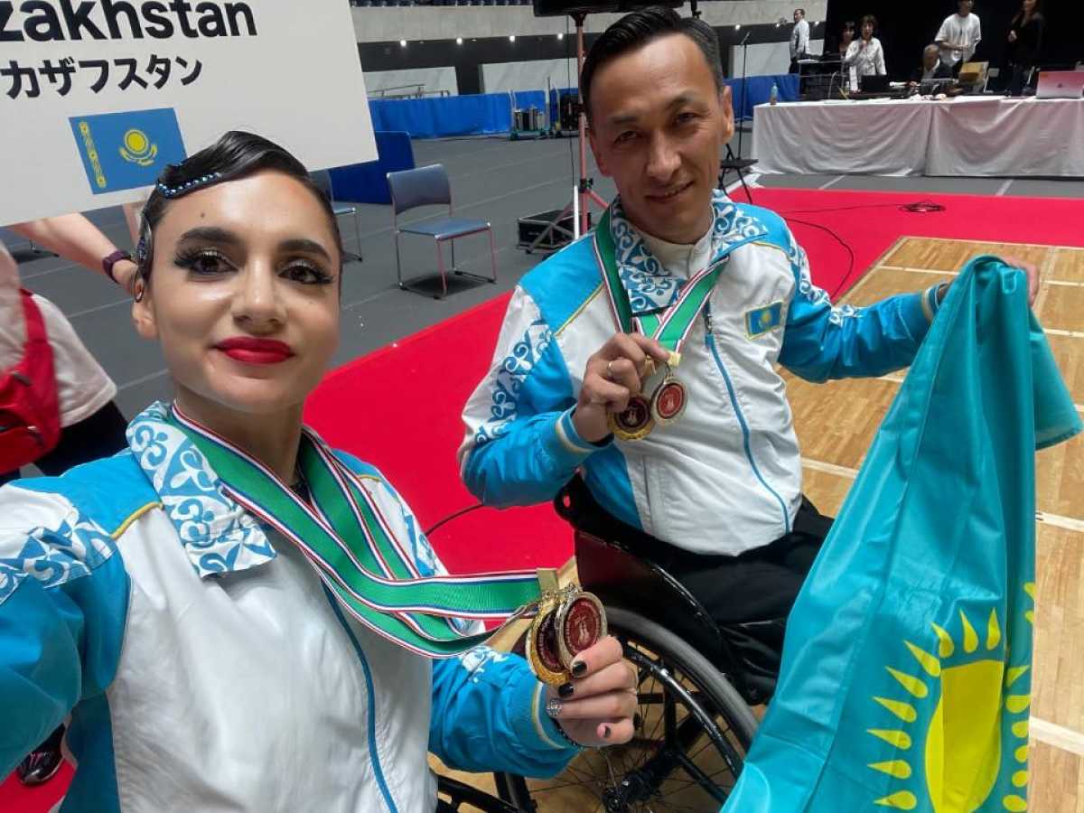Столичные пара танцоры завоевали четыре медали на международном турнире