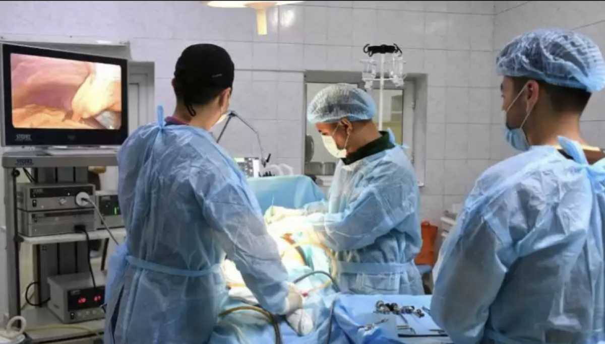 В Алматинской области беременную женщину госпитализировали после удаления зуба