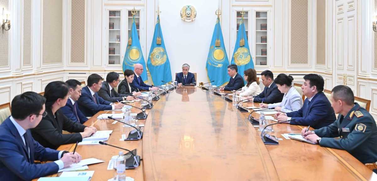 Токаев провёл совещание по вопросам развития Алматы