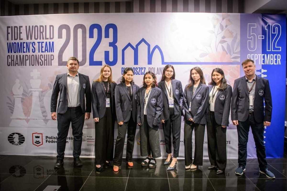 Исторический момент: казахстанские шахматистки впервые вышли в финал чемпионата мира