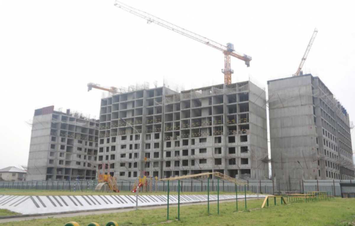 В Алматы обновили список ЖК, не рекомендуемых для покупки недвижимости