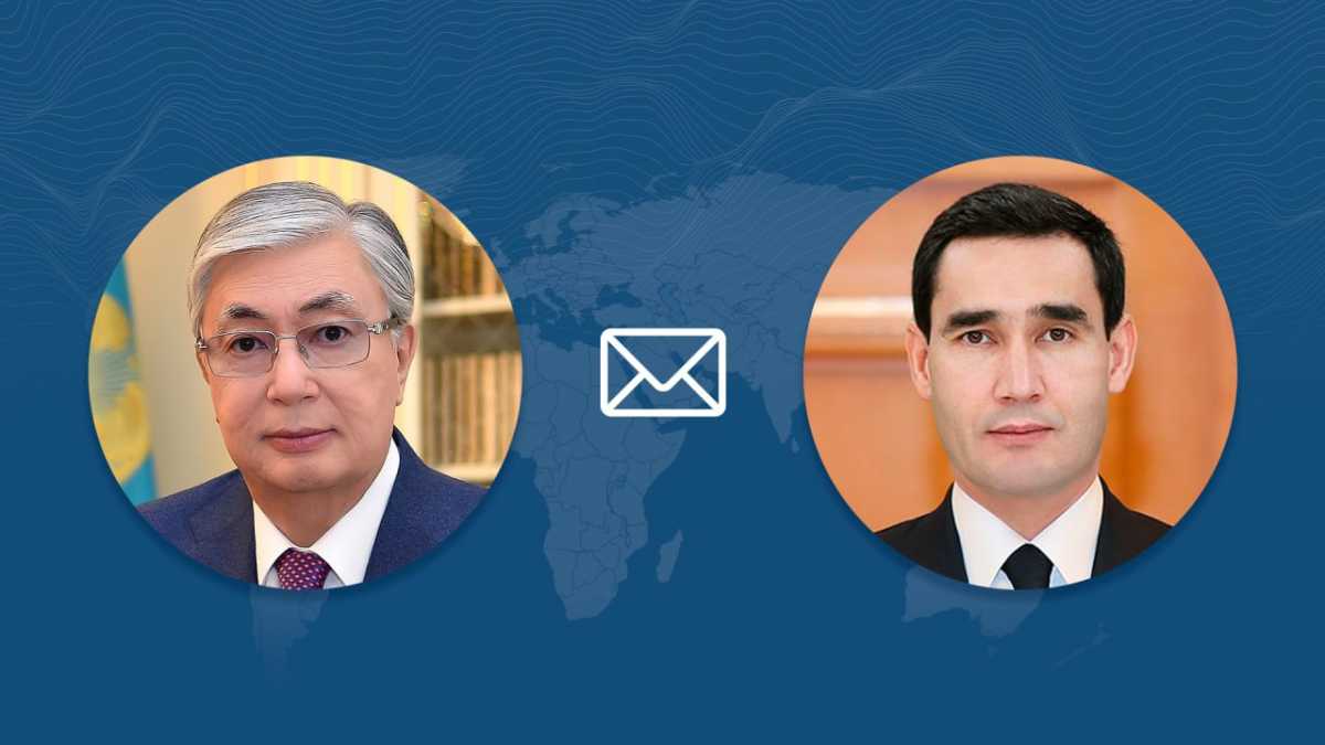 Токаев поздравил Бердымухамедова с Днём независимости Туркменистана