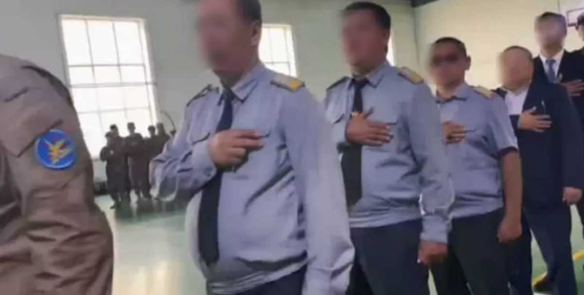 В Атырау военнослужащего оштрафовали на 172 тысячи тенге за неуважение к гимну Казахстана