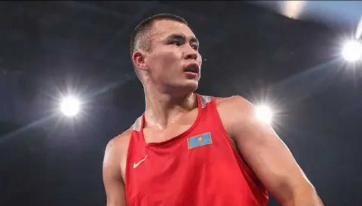 Камшыбек Кункабаев побывал в нокдауне, но прошёл в полуфинал Азиады