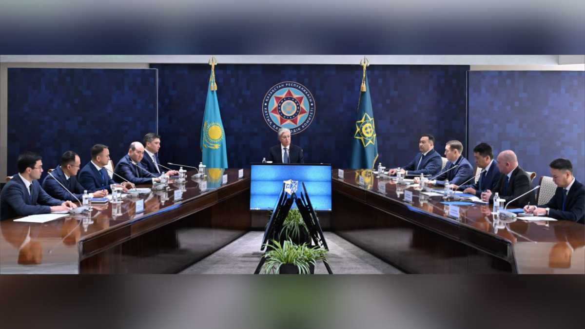 Токаеву доложили о состоянии информационной безопасности Казахстана